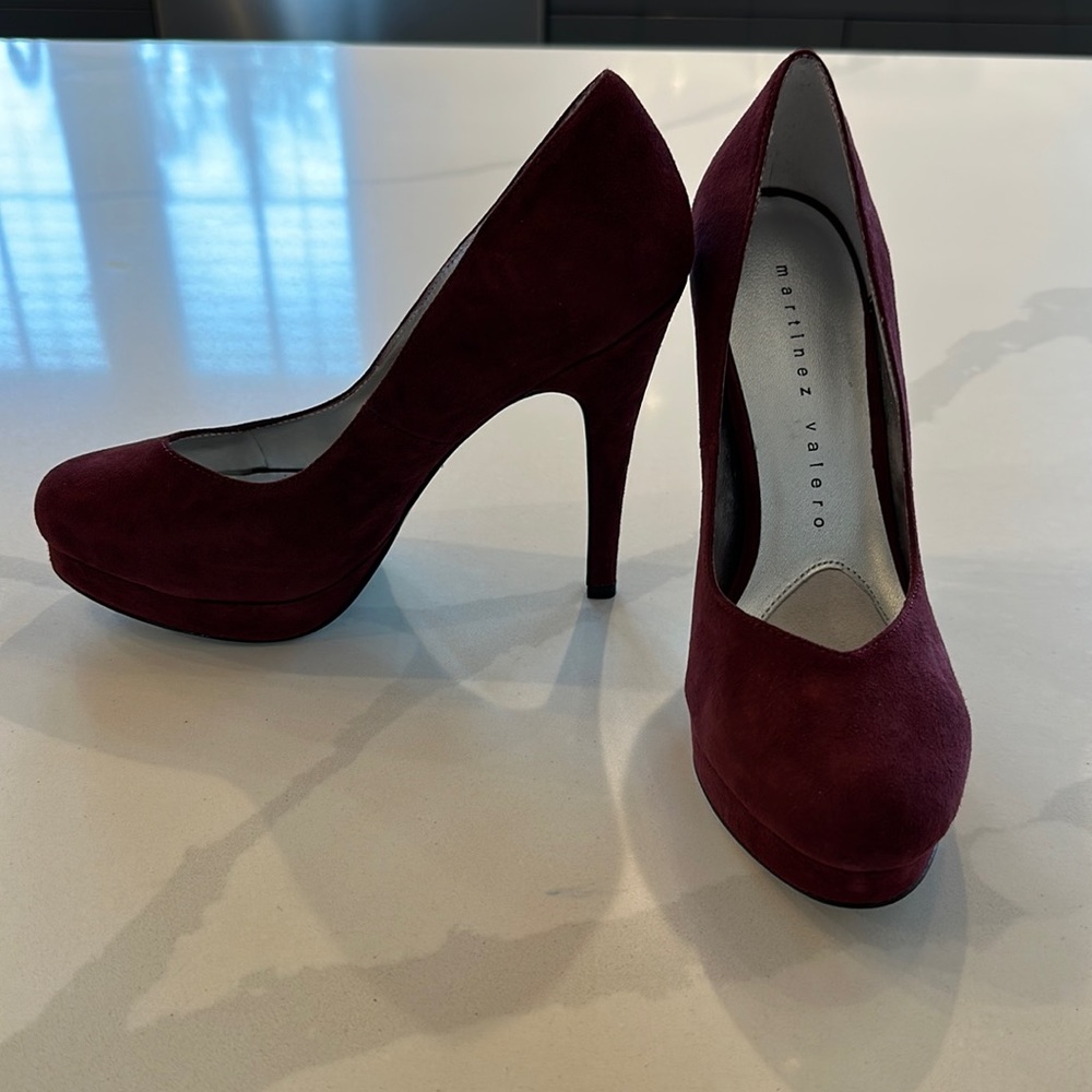Martinez Valero platform suede heels-Brand new!